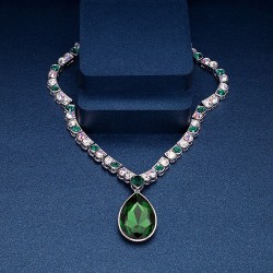 Pica LéLa - Lady Jade Necklace & Starlight Earrings